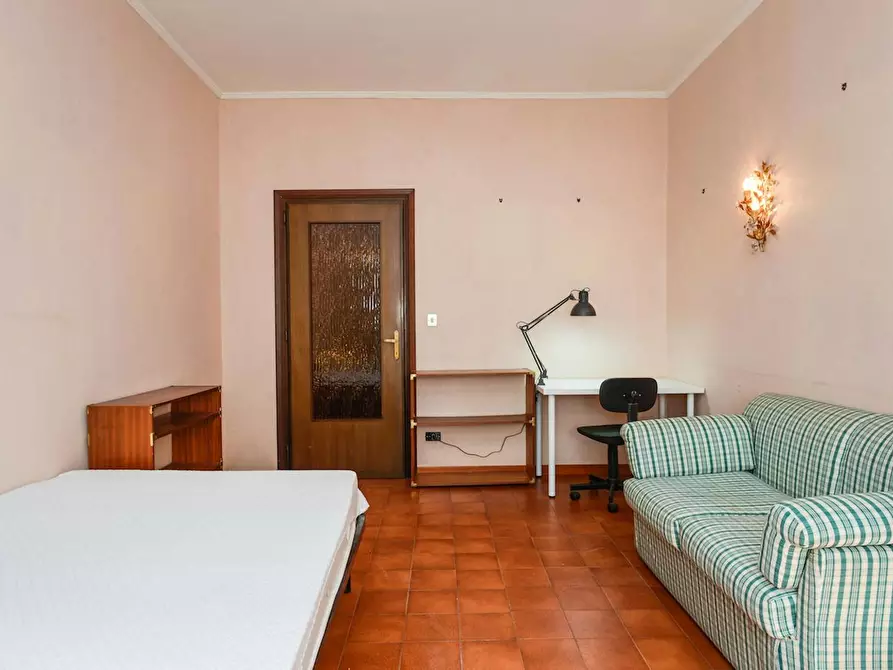 Immagine 3 di Camera in affitto  in Lungotevere Dante a Roma