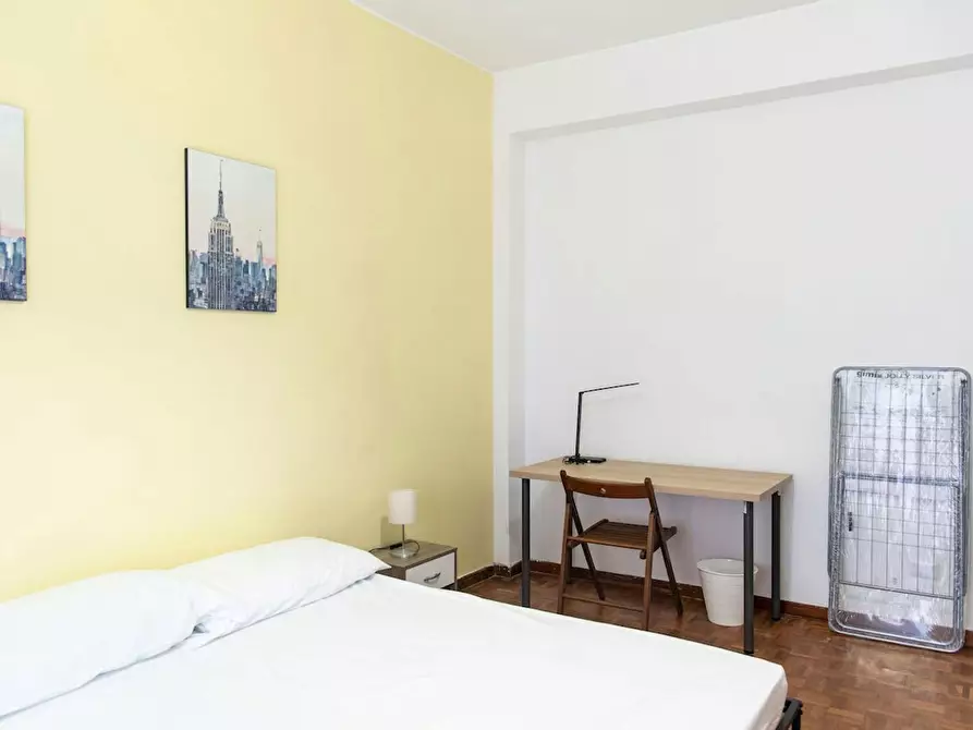 Immagine 4 di Camera in affitto  in Viale di Vigna Pia a Roma