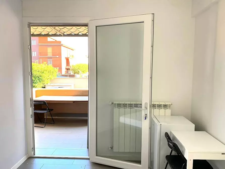 Immagine 2 di Camera in affitto  in Via di Carcaricola a Roma