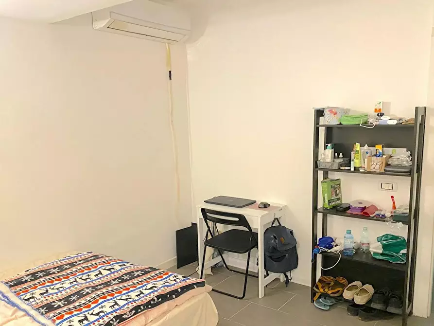 Immagine 2 di Camera in affitto  in Via di Carcaricola a Roma