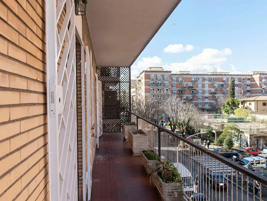 Immagine 6 di Camera in affitto  in Viale di Vigna Pia a Roma