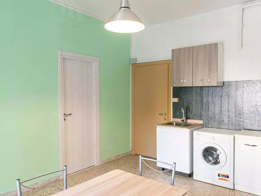 Immagine 7 di Camera in affitto  in Via Francesco Grimaldi a Roma