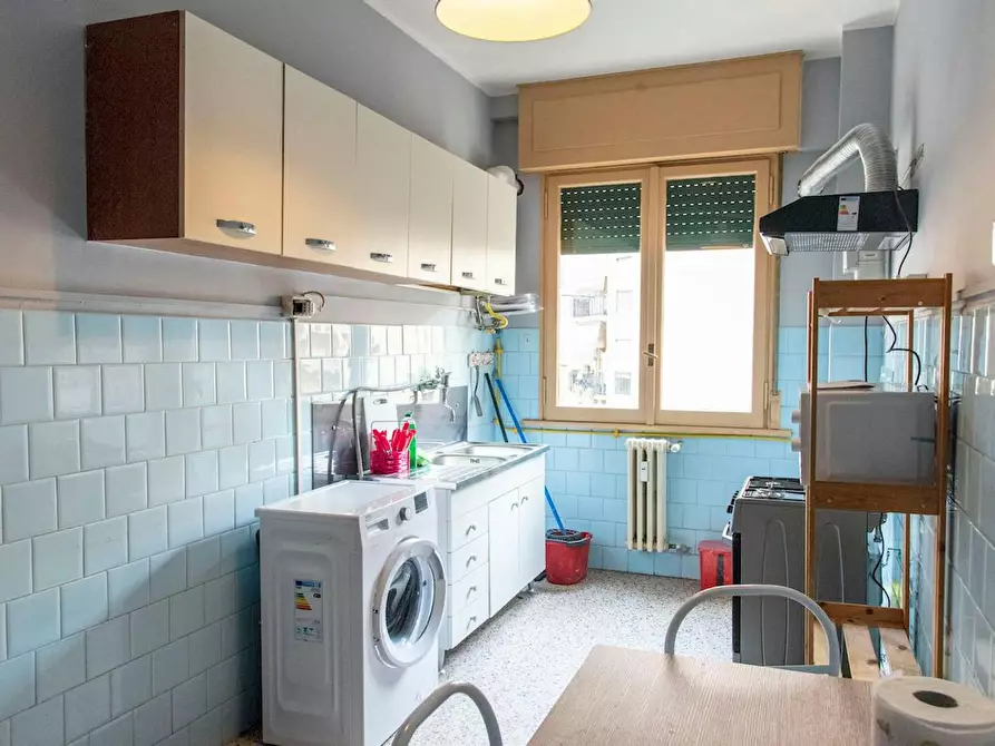 Immagine 9 di Camera in affitto  in Via Francesco Grimaldi a Roma