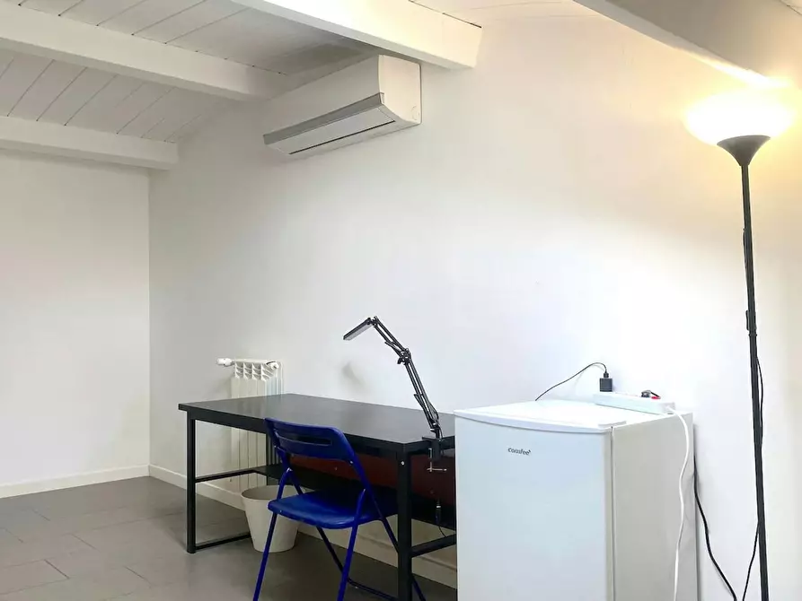 Immagine 4 di Camera in affitto  in Via di Carcaricola a Roma