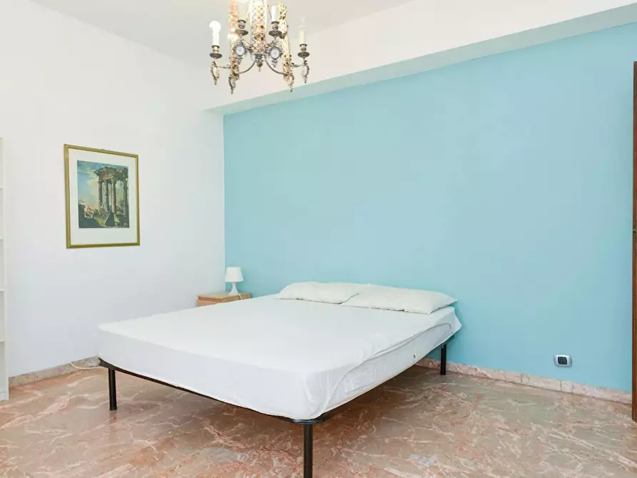 Immagine 2 di Camera in affitto  in Viale Leonardo da Vinci a Roma