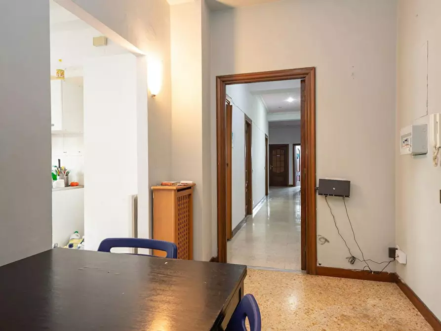 Immagine 9 di Camera in affitto  in Via Bisentina a Roma