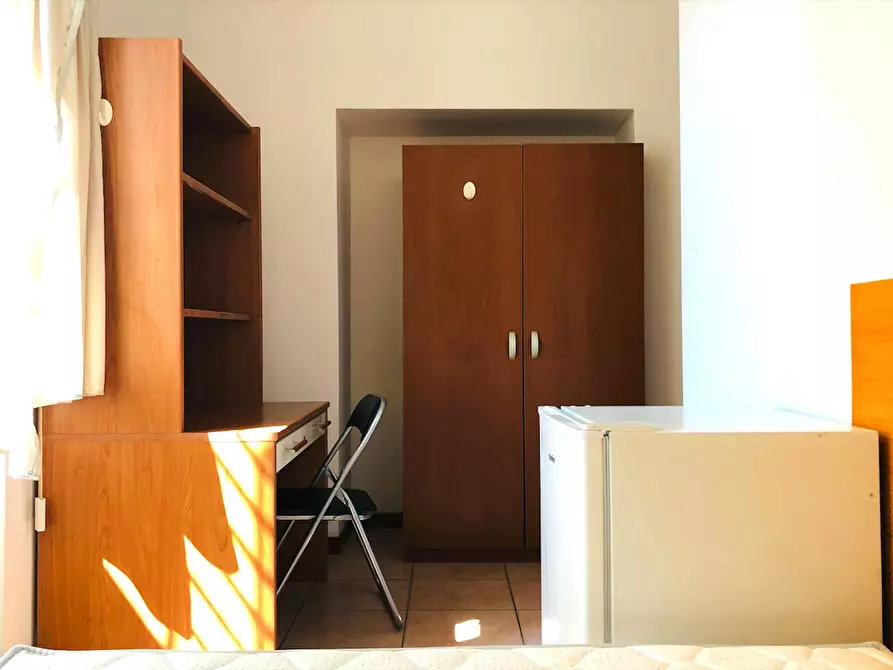 Immagine 2 di Camera in affitto  in Via Alessandro Brisse a Roma