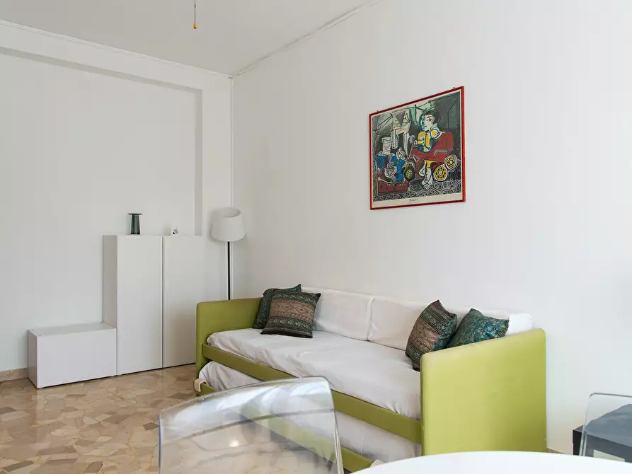 Immagine 5 di Appartamento in affitto  in Via Alfonso Capecelatro a Milano