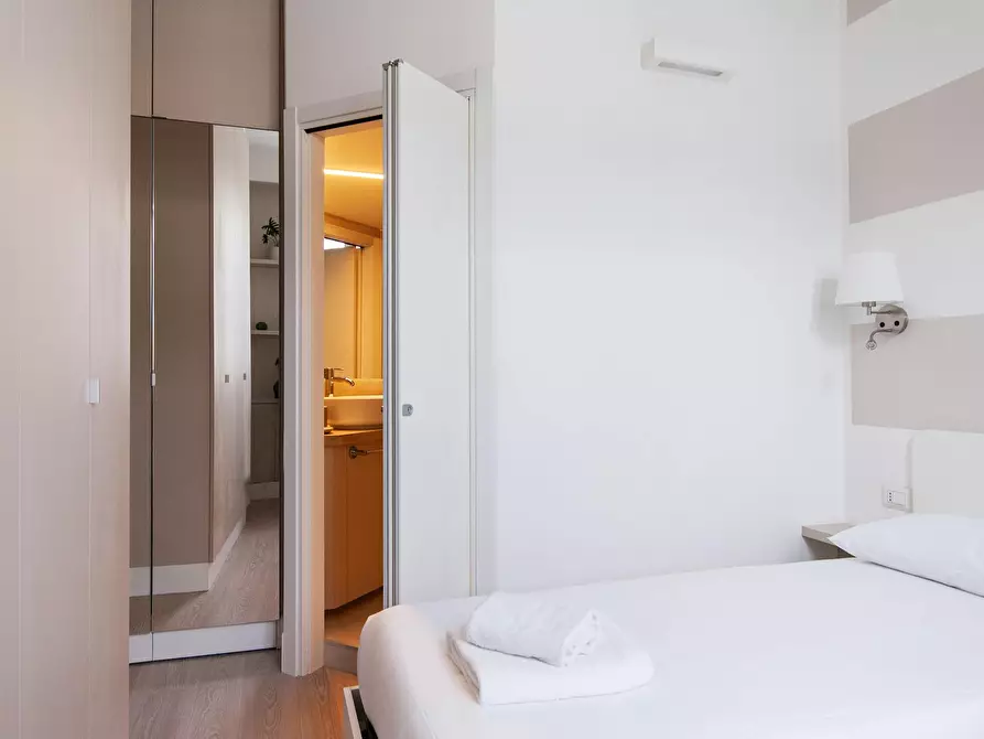 Immagine 9 di Appartamento in affitto  in Via Castelfidardo a Milano
