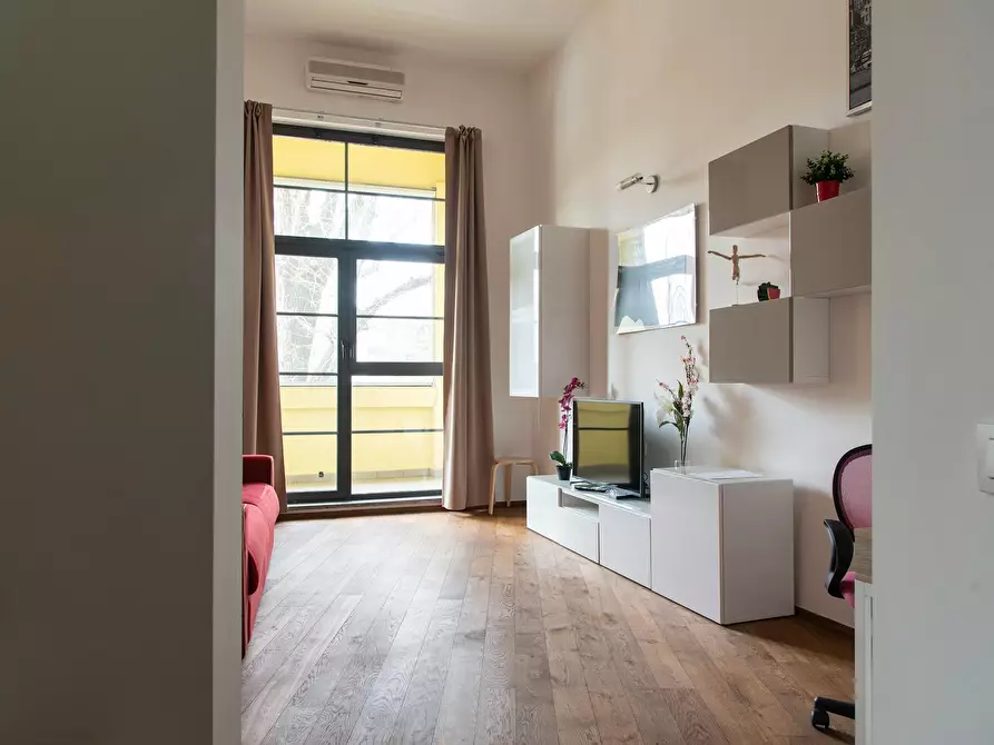 Immagine 1 di Appartamento in affitto  in Via Enrico Caviglia a Milano