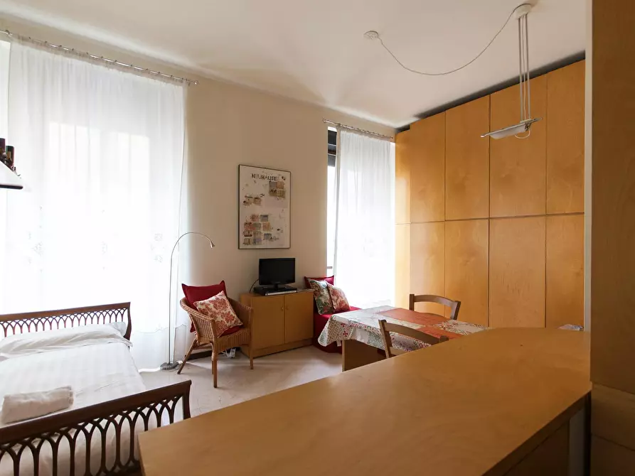 Immagine 9 di Appartamento in affitto  in Via Lecco a Milano