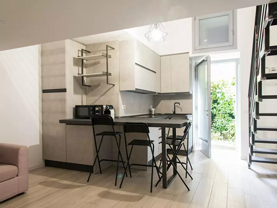 Immagine 3 di Appartamento in affitto  in Via Pavia a Milano