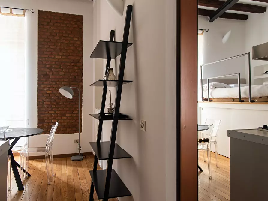 Immagine 5 di Appartamento in affitto  in Via Gaspare Rosales a Milano