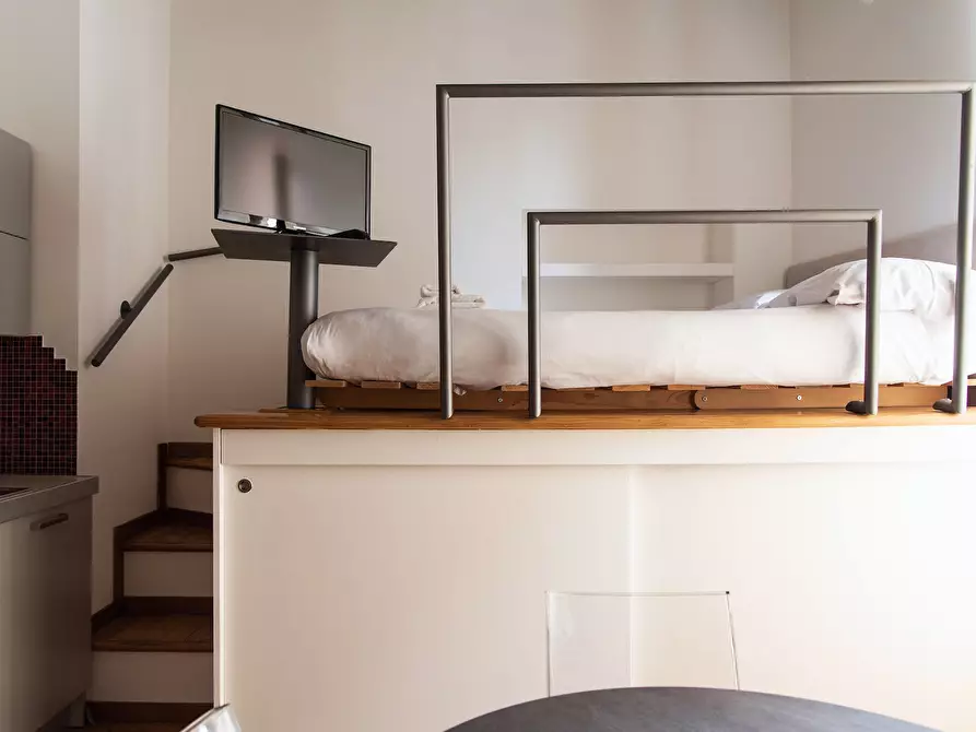 Immagine 10 di Appartamento in affitto  in Via Gaspare Rosales a Milano