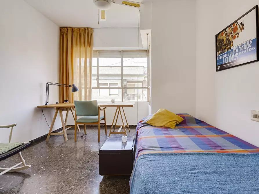 Immagine 1 di Camera in affitto  in Ronda de Garay a Murcia