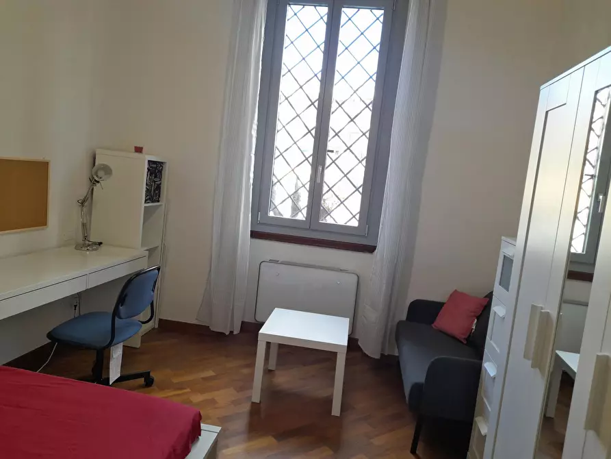 Immagine 2 di Camera in affitto  in Via Giambattista Lulli a Firenze