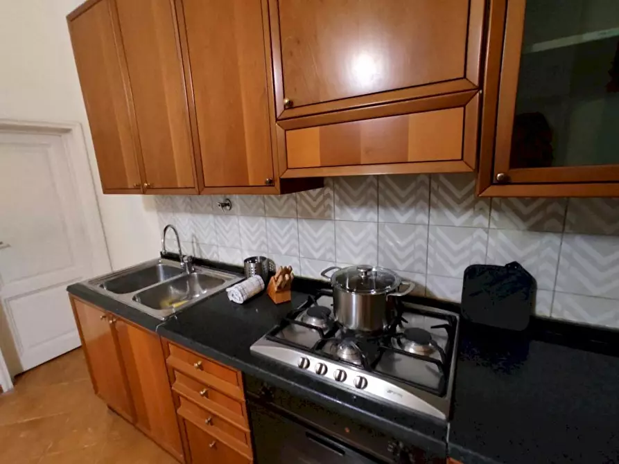 Immagine 4 di Camera condivisa in affitto  in Viale dei Mille a Firenze