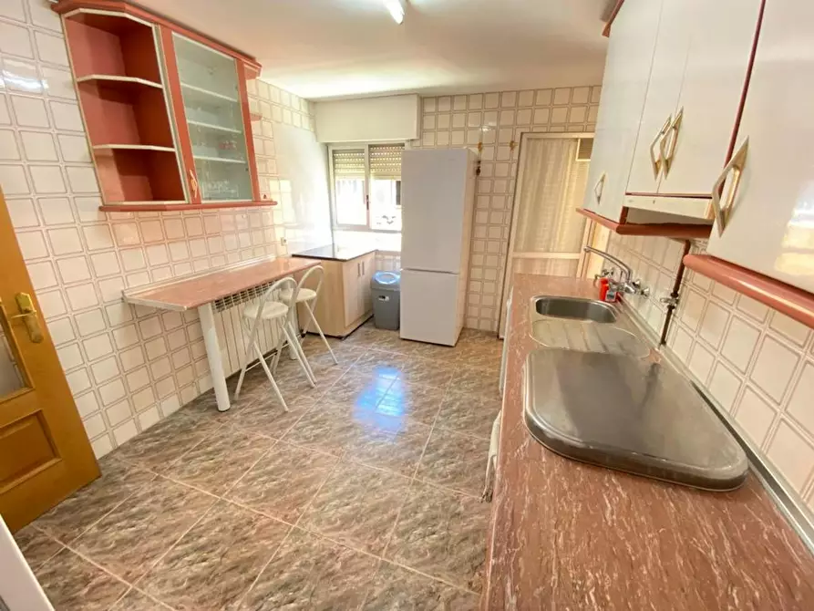 Immagine 9 di Camera in affitto  in Calle de Graena a Madrid
