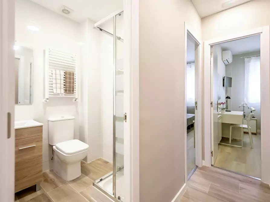 Immagine 10 di Camera in affitto  in Calle del Puerto de Canfranc a Madrid