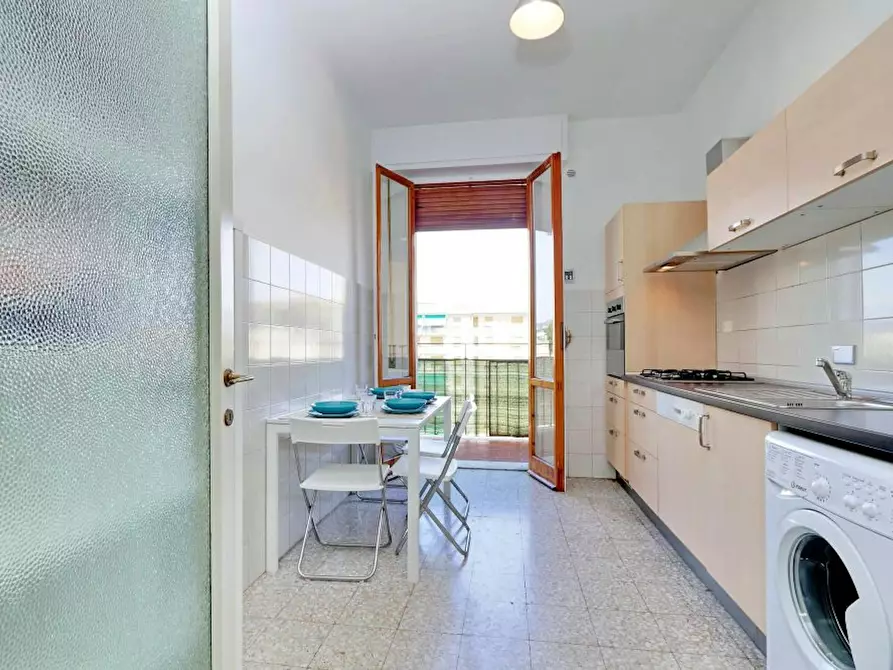 Immagine 2 di Camera in affitto  in Via Vincenzo Bellini a Firenze