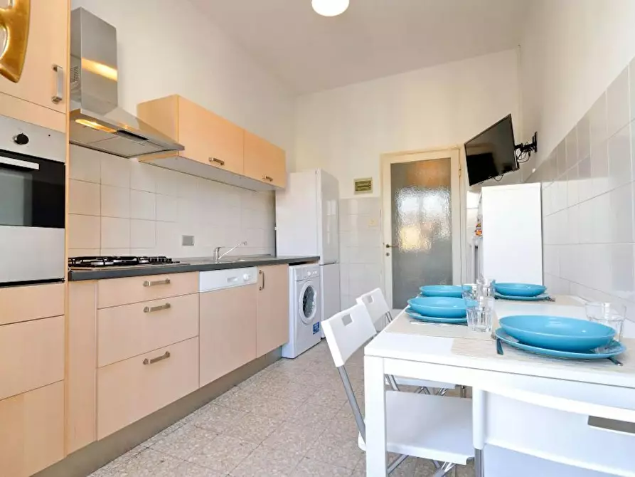 Immagine 4 di Camera in affitto  in Via Vincenzo Bellini a Firenze