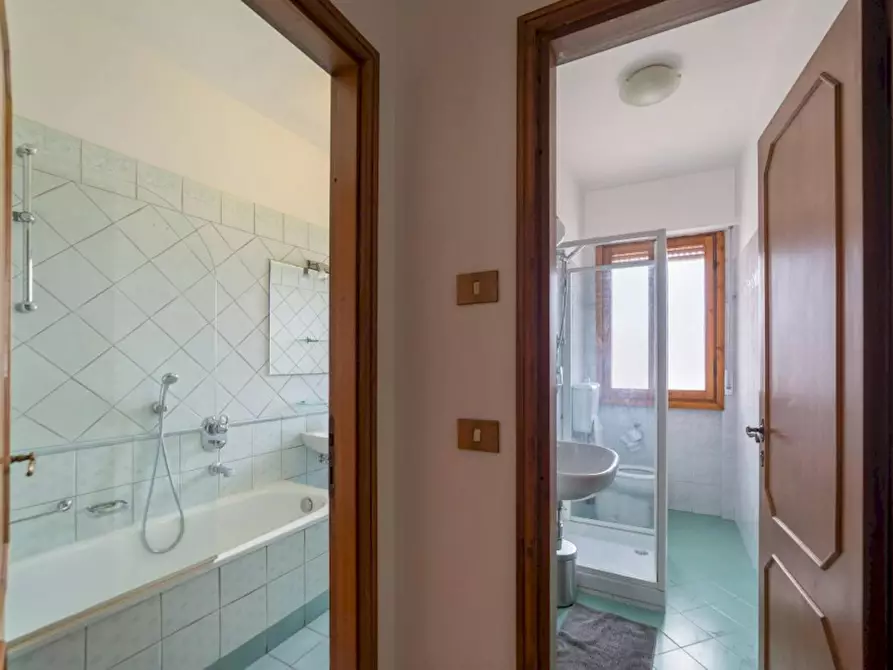 Immagine 10 di Camera in affitto  in Piazza Augusto Conti a Firenze