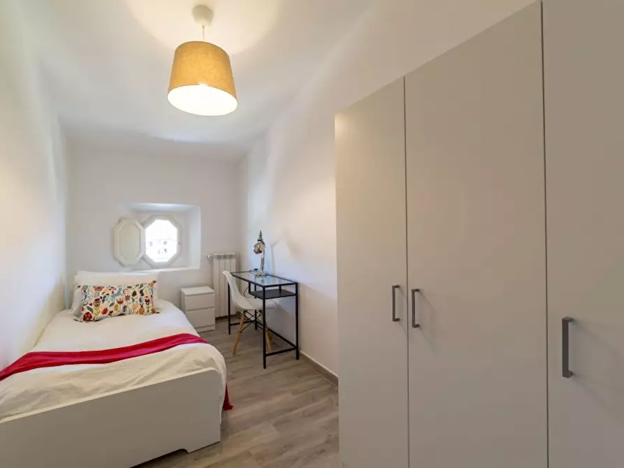 Immagine 1 di Camera in affitto  in Via Giotto a Firenze