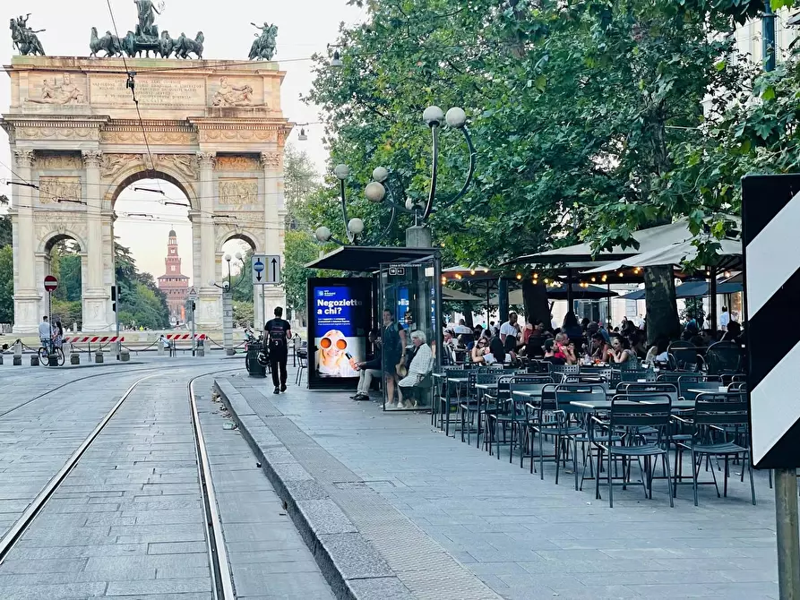 Immagine 10 di Camera in affitto  in Via Antonio Canova a Milano