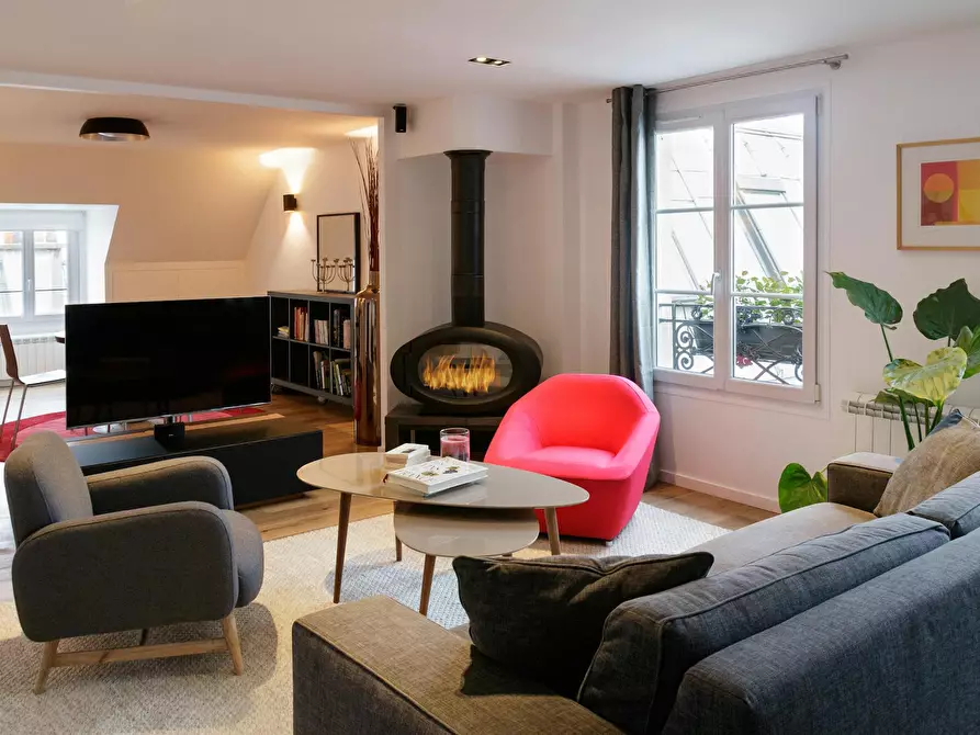 Immagine 1 di Appartamento in affitto  in Rue Saint Denis a Paris