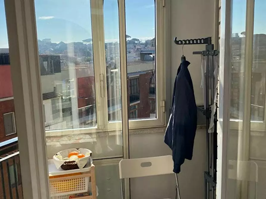 Immagine 6 di Camera in affitto  in Via Giulio Venticinque a Roma
