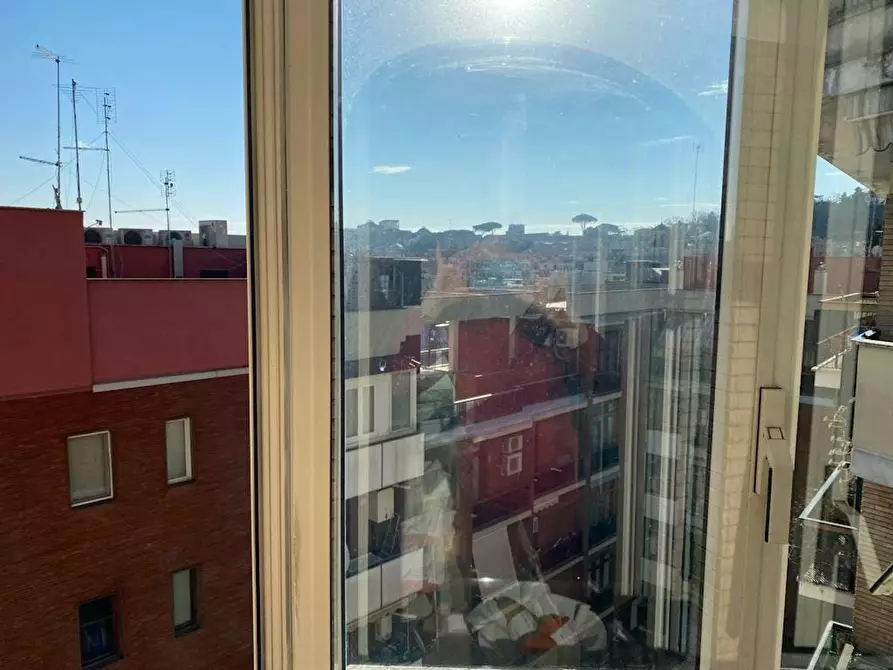 Immagine 3 di Camera in affitto  in Via Giulio Venticinque a Roma