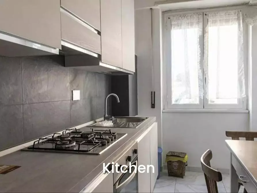 Immagine 3 di Camera in affitto  in Via di Val Tellina a Roma