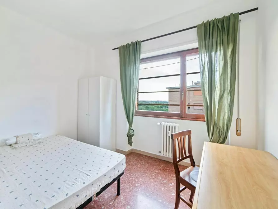 Immagine 1 di Camera in affitto  in Via Filippo Serafini a Roma