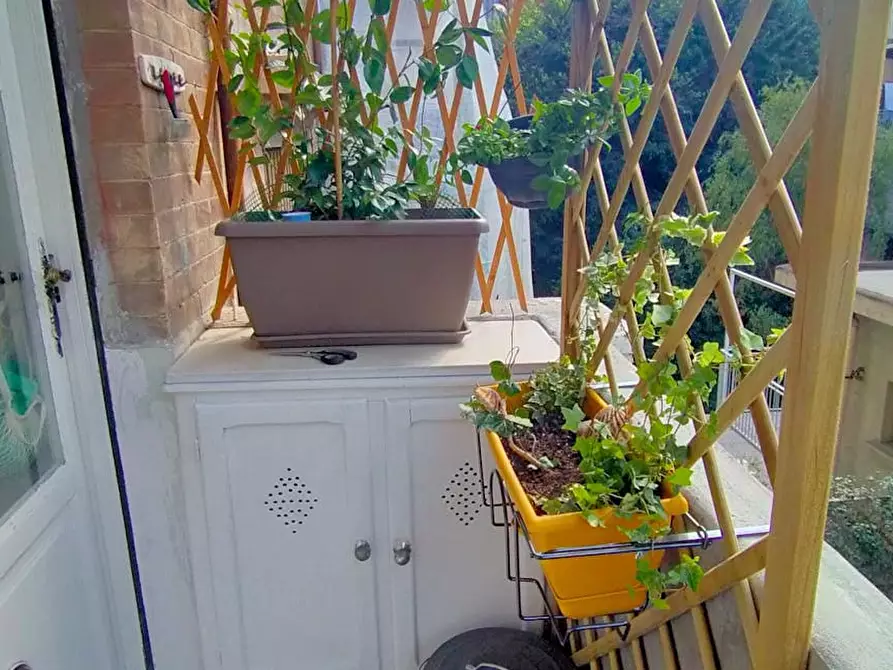 Immagine 8 di Camera in affitto  in Via Cremona a Torino