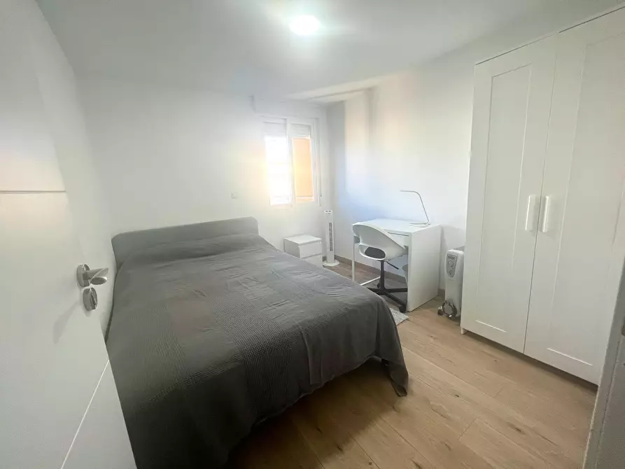 Immagine 4 di Camera in affitto  in Calle Jiménez e Iglesias a Getafe