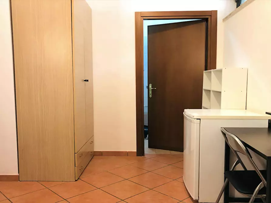 Immagine 3 di Camera in affitto  in Via Alessandro Brisse a Roma