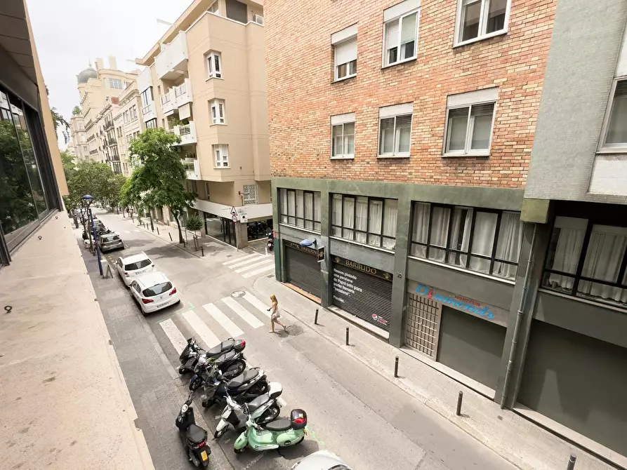 Immagine 10 di Camera in affitto  in Carrer d'Aribau a Barcelona