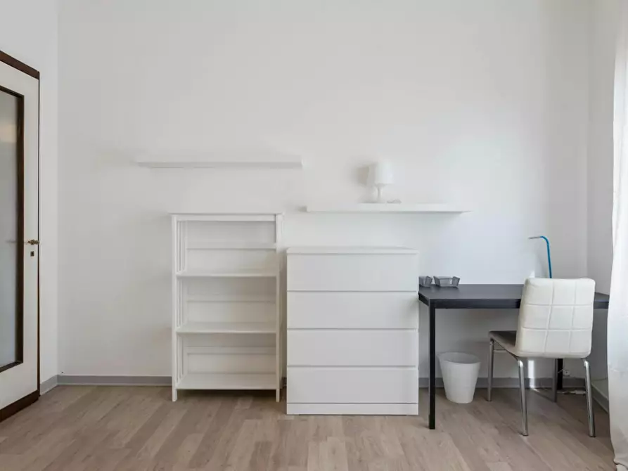 Immagine 4 di Camera in affitto  in Piazza Simone Bolivar a Milano