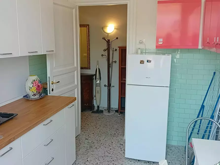 Immagine 7 di Camera in affitto  in Via Magnagrecia a Roma