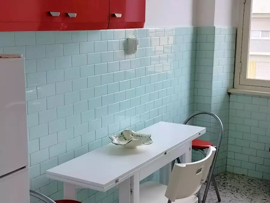 Immagine 9 di Camera in affitto  in Via Magnagrecia a Roma
