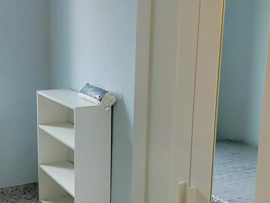 Immagine 1 di Camera in affitto  in Via Magnagrecia a Roma