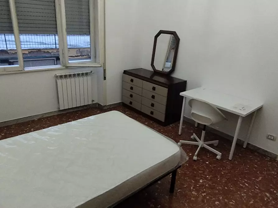 Immagine 10 di Appartamento in affitto  in Via Appia Nuova a Roma