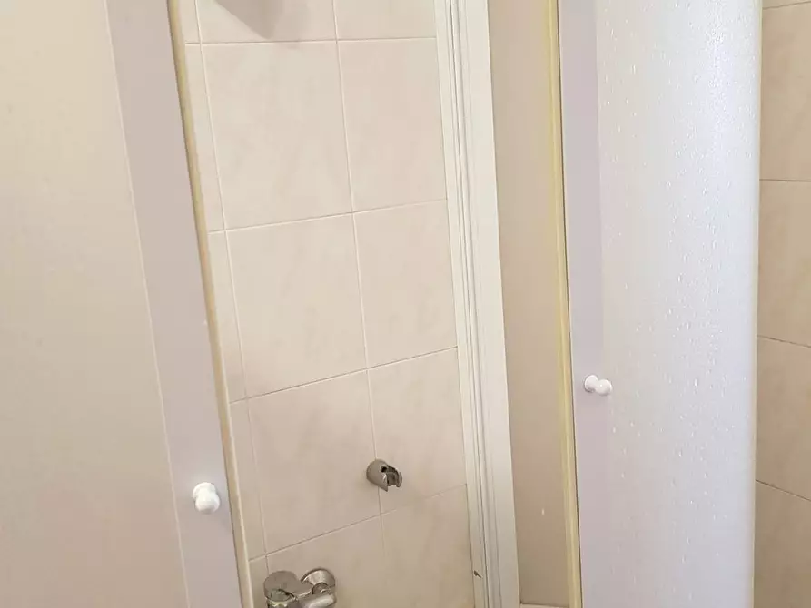 Immagine 5 di Camera in affitto  in Via Sant'Ambrogio a Torino
