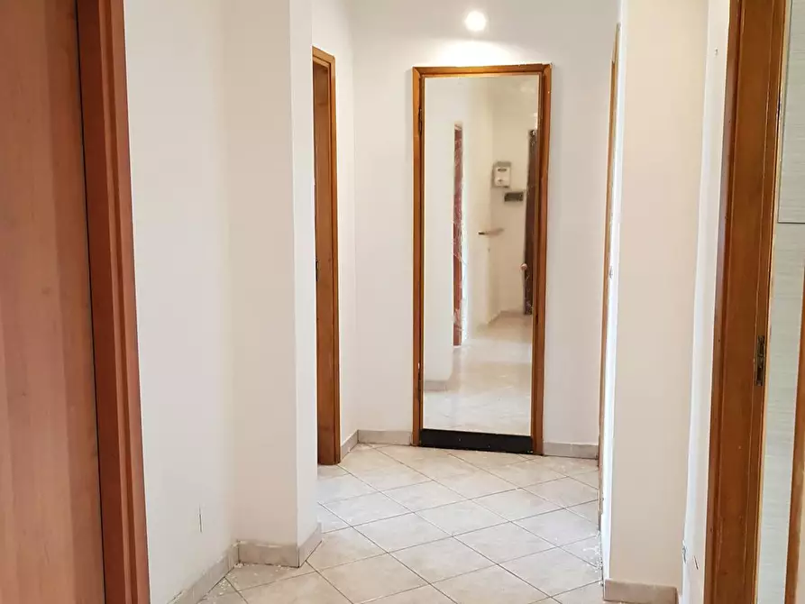 Immagine 8 di Camera in affitto  in Via Sant'Ambrogio a Torino