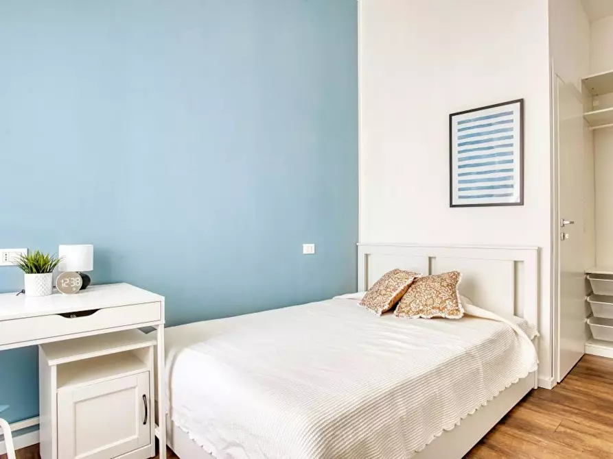 Immagine 1 di Camera in affitto  in Via Pellegrino Rossi a Milano