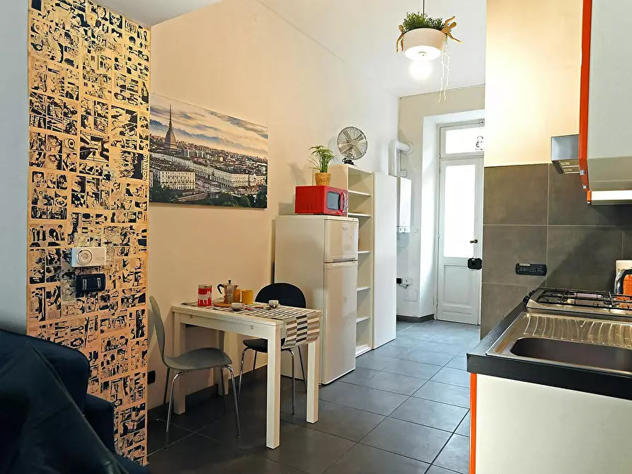 Immagine 9 di Appartamento in affitto  in Via Francesco Petrarca a Torino