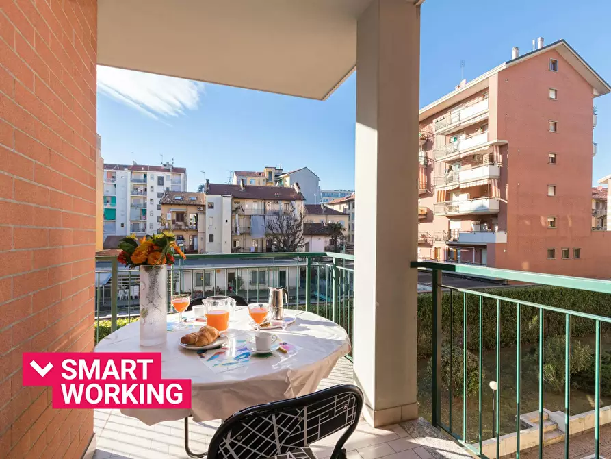 Immagine 1 di Appartamento in affitto  in Via Monte Albergian a Torino