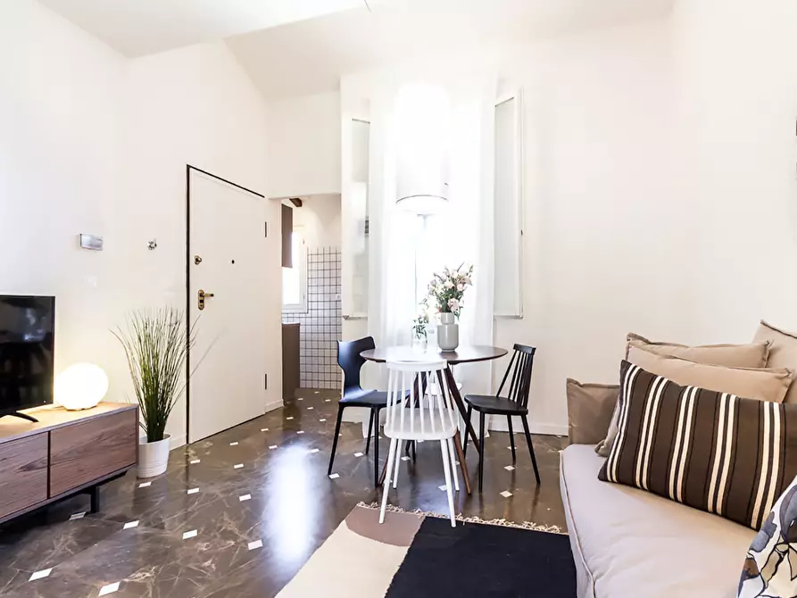 Immagine 3 di Appartamento in affitto  in Via Giovanni Francesco Barbieri a Bologna