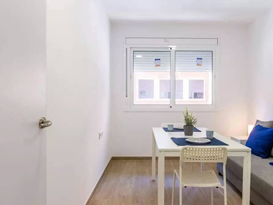 Immagine 3 di Appartamento in affitto  in Carrer del Moianès a Barcelona