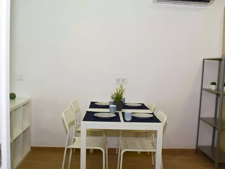 Immagine 3 di Appartamento in affitto  in Carrer del Moianès a Barcelona